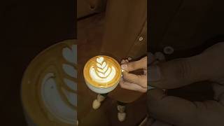 #coversong #coffeeaesthetic #specialtycoffee #coffee #cafevibes #barista #espressolover #latteart