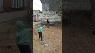 #gully cricket#viralgame#trending#funny#worldwarsong#ytshorts#cricket#shorts