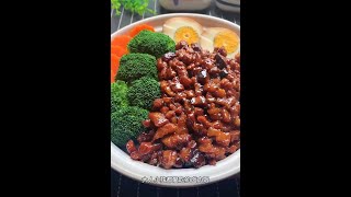 大人小孩都爱吃的【卤五花肉饭】在家也能做-美味食谱