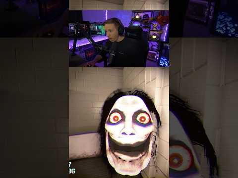 [LIVE HIGHLIGHTS] THE WISPERING WORM CAN HEAR THE MEMES MY CHAT PLAYS! #gaming #horrorgaming