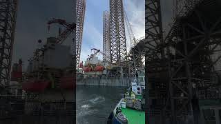 #tugboats #offshore #drilling #rig #repair #maintenance #hardwork #sea #life #oil #and #gas #field