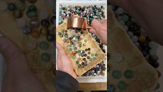 How many crystal spheres in 1 scoop? #crystalwholesaler #crystalspheres #minicrystals