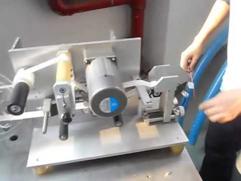 半自動电线貼標機