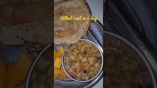 what I eat in a day #day11#21dayschallenge #whatiateinaday #foodiesdestination#foodshorts#indianfood
