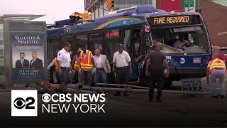 8 hurt in MTA bus crash in Queens