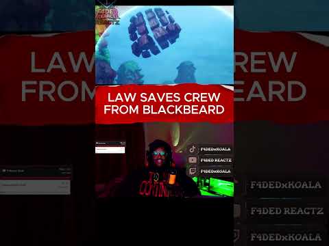 LAW SAVES HIS CREW FROM BLACKBEARD PIRATES 🔥 #onepiece #animereaction #animereaction