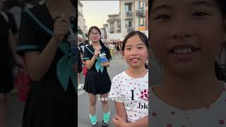 姐妹俩挑战100元购物，结果却是这样？
