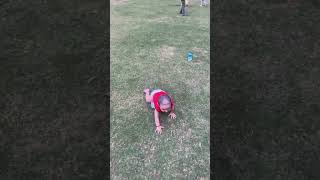 #enjoytime #playtime #crawlingbaby #walktime #eveningwalk #babygirl #babyshort #mummagirl
