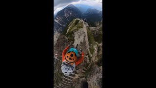 Quality follow in the Dolomites 🤌 with Andreas Tonelli #welcometonature
