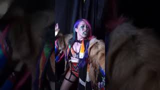 Asuka & Lana dancing