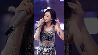 学苹果香上了头，大家评论区告诉我唱的好听吗？#苹果香#唐艺大舞台#艺起去远方@唐艺起去远方