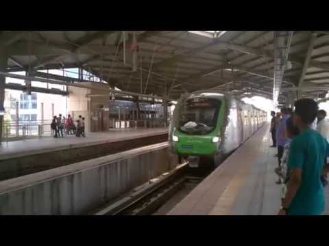 Mumbai Metro Travel