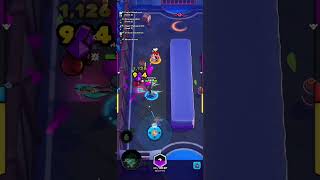 My rubbish teammates, no output & nothing to do during battle.