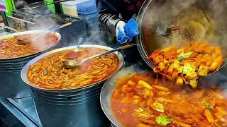 火爆的小吃店！！这里一天就投入22盘炒年糕？！😋🔥#美食 #超好吃 #吃货的世界唯有美食不可辜负 #太香啦 #太好吃了
