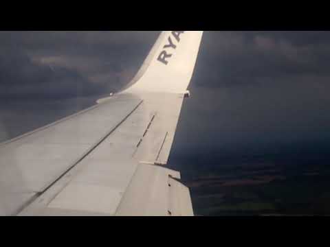 Boeing 737-800 #Ryanair #Gothenburg #Stansted #Landing at Stansted #covid-19 #lockdown