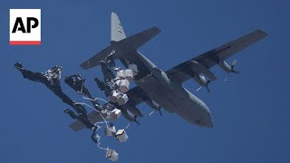Jordan and UAE drop aid over the Gaza Strip for the first time in months