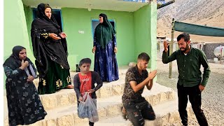 Shahin opposes the marriage of Pari and Hojjat: Sadrullah's sister until she is satisfied.