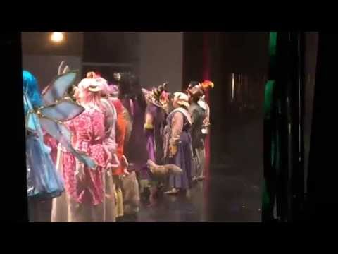 Zoe on the Go-Behind the Scenes "Shrek The Musical" 2014
