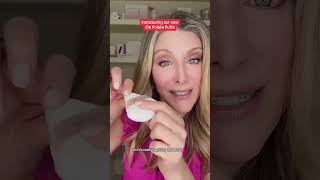 Game-changing powder tips for glowing skin #over50 #beautyandaging