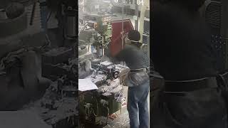Pay attention to safety when milling nylon. It loosens easily. #svanfon #cnccrash #cnc#machine