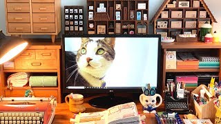 Humblechan Desk Tour