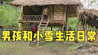 男孩和小雪一早就上山，運氣很好收獲特色美食山貨 #荒野求生 #荒野独居 #求生挑战 #生存挑战 #荒野