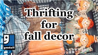 SHOP WITH ME FOR FALL DECOR 2024 | THRIFTING at GOODWILL! ☕️🍁🎃