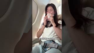 10小时廉航经济舱，给我坐麻了 大家可以关注一下接下来的马来西亚旅行攻略哦 #马来西亚旅行 #留学生生活 #经济舱 #airasia #暑假嗨玩计划