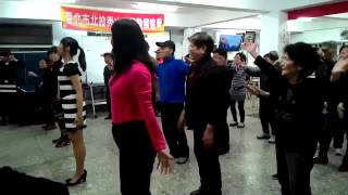北投健康管理醫院 劉婷妮營養師 馬德里不思議 北投區秀山里社區營養講座帶動跳