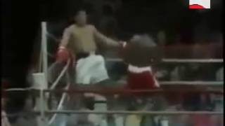 Mohammad Ali Dodges 21 Punches In 10 Seconds  Hilariously