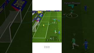 A quick counter attack #efootball #mbappe #quickcounter #newformation #longballcounter #gasperini
