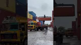 Container Shifting at Port #importexport #export #port #uae #dubai #packaging #india #dgft #apeda