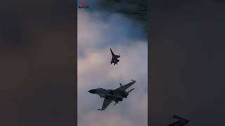 Su-35 shot down Su-30 in Russia #military #airforce @warlogs