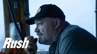 The Wizard Is PUMMELED By A Typhoon For 6 HOURS | Deadliest Catch