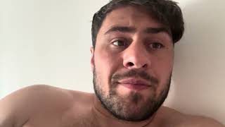 Dave Allen Replying To Hilarious Mean Comments About Him And His Patio