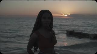 Amaria - Waiting (Official Video)