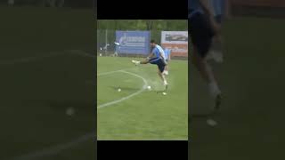 ini nih di balik keras nya tendangan hulk⚽⚽