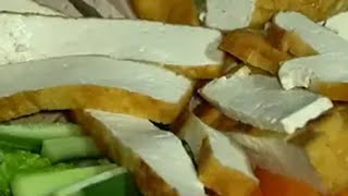 小丽现在比大家都会享受生活了，简简单单食材被她做出美食的感觉 春天的味道 生活的烟火气息 绿色蔬菜 野外生活 过年吃出好运来