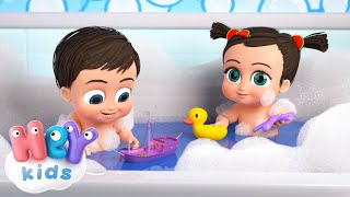 La chanson du bain moussant | Chansons pour Enfants | HeyKids en Français 🫧 Splish, Splash ! 🫧