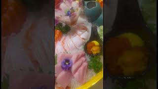 Fresh sashimi at Mount Austin JB’s Warakuya Japanese Restaurant #choturo #sashimi #jbfoodie #sake