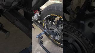 See how to oil a motorcycle  🏍️🏍️🏍️🏍️🏍️🏍️ #motorcycle #technical #shortsvideo