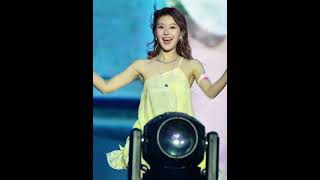 #赵露思 音乐节美翻全场！连风都在偏爱她
