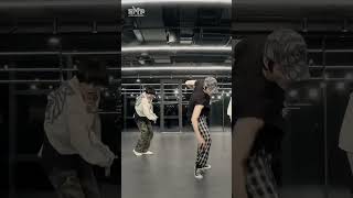 WayV 威神V 'Miracle' (XIAOJUN Highlight)