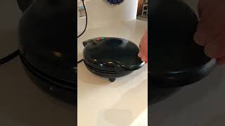 Waffle Maker vs Toothpaste - Experiment