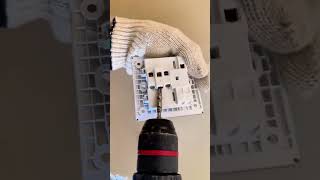 How to Wire a 5-Hole Outlet Correctly