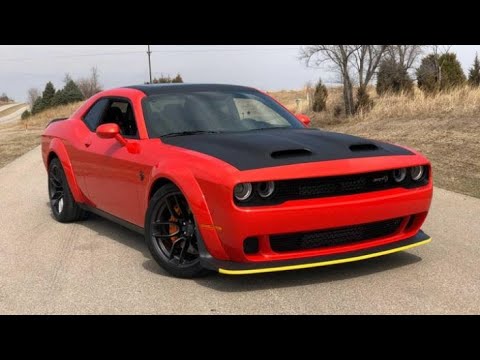 2020 Shelby GT500 vs  2019 Challenger Hellcat Redeye