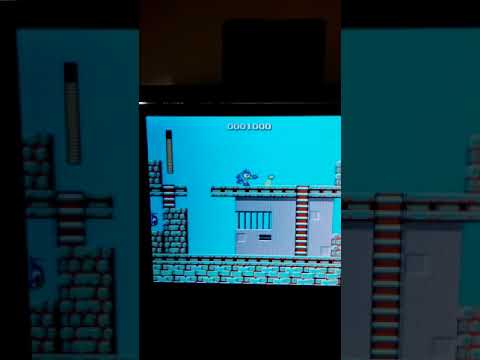 ILI9341 vertical screen tearing effect, demo with Rockman aka Megaman