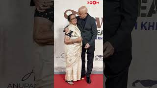 Anupam Kher's CUTE moment with mom at the premiere of Tanvi The Great 🥰✨ #shorts #anupamkher