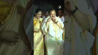 Karnataka: JP Nadda offers prayers Sri Krishna Matha temple in Udupi