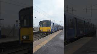 Scotrail Class 318 and Class 320 Glasgow Central to Lanark arriving at Wishaw #trainspotting #trains